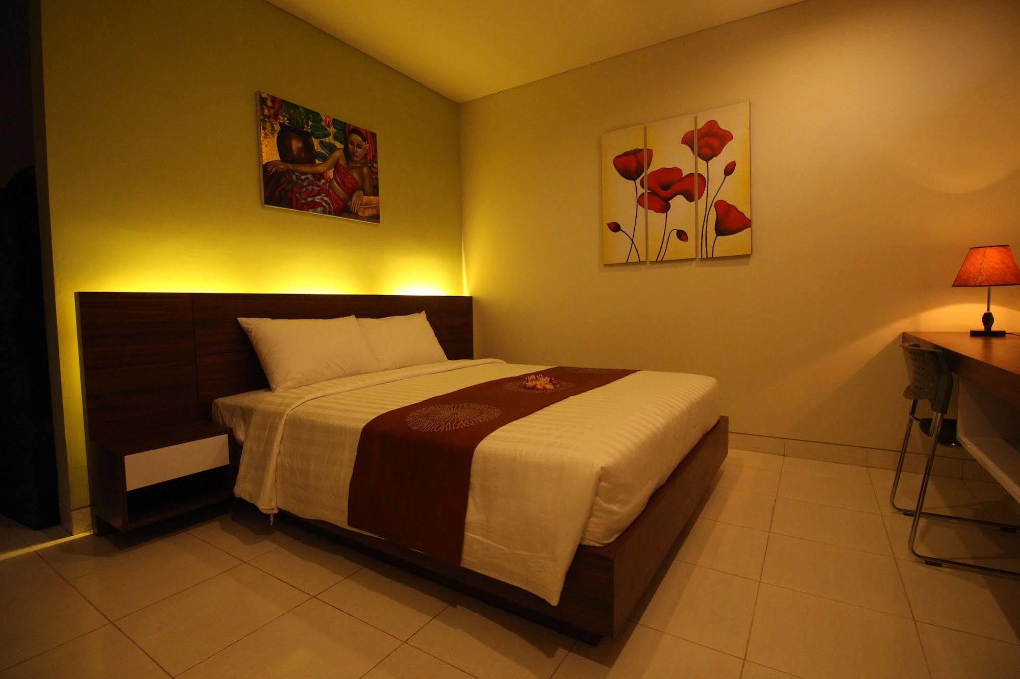 Umah Bali Suites And Residence Dempasar Exterior foto