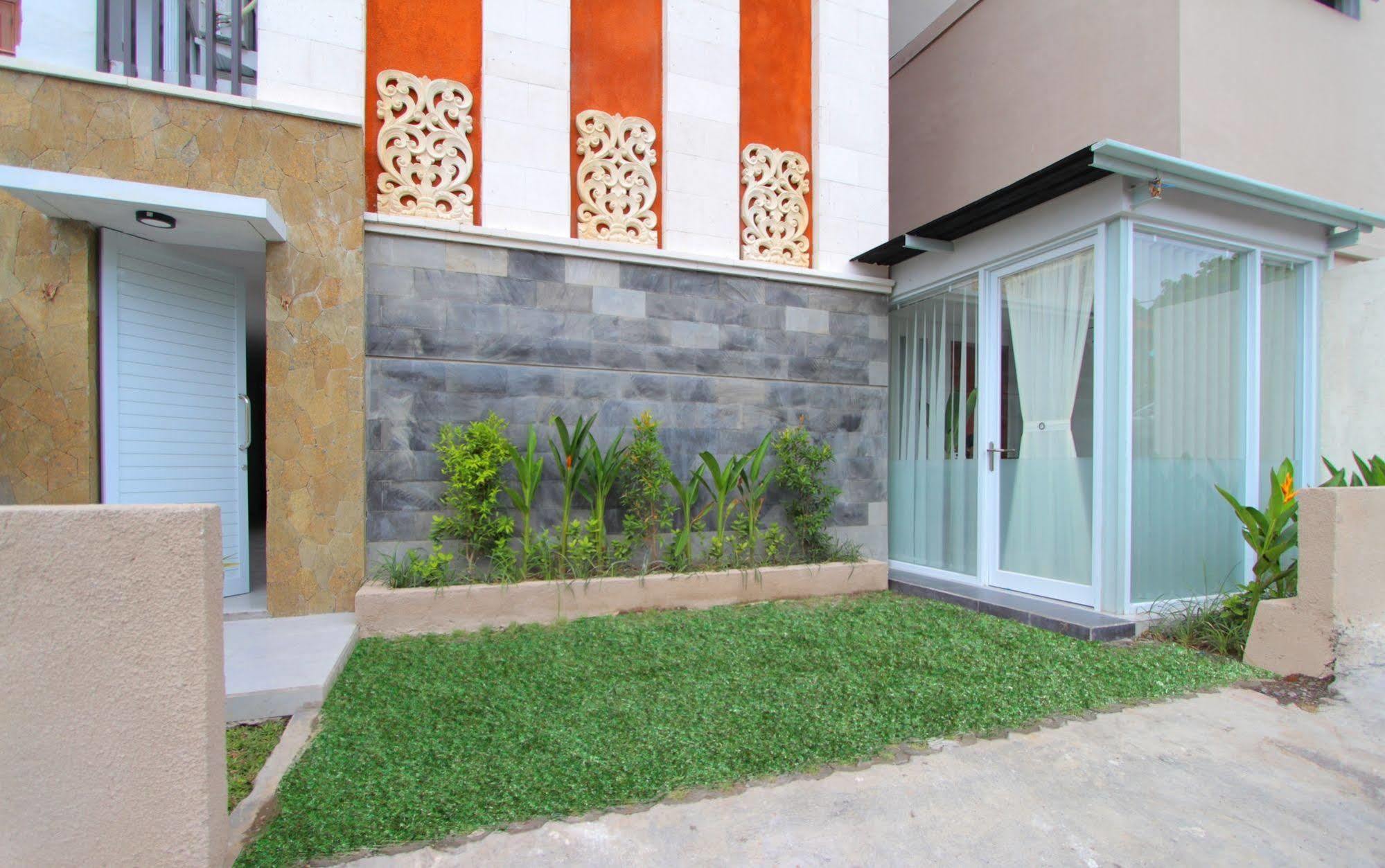 Umah Bali Suites And Residence Dempasar Exterior foto
